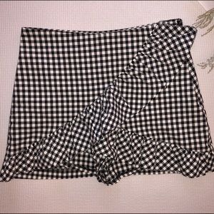 Gingham skirt with shorts interior- skort- Zara